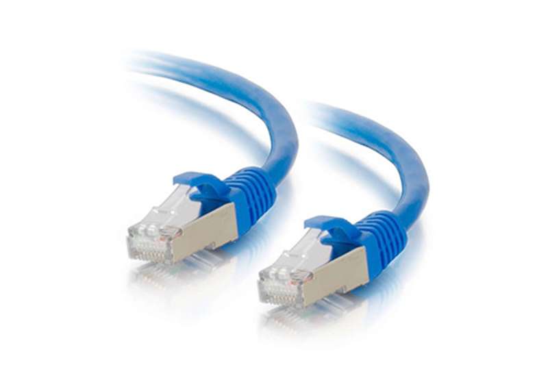 Cables To Go 5ft (1.5m) Cat6a Snagless Shielded (STP) Ethernet Network Patch Cable - Blue