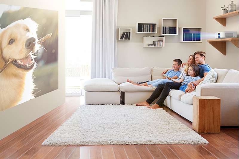 Epson Home Cinema 2350 4K PRO-UHD 3-Chip 3LCD Smart Streaming Projector