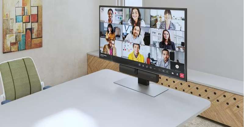 LG Electronics 65" Microsoft Teams Rooms Express Install Bundle – LG PK640S 4K Display, Jabra PanaCast 40 VBS, Salamander Stand