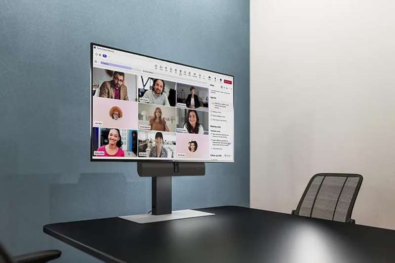 LG Electronics 65" Microsoft Teams Rooms Express Install Bundle – LG PK640S 4K Display, Jabra PanaCast 40 VBS, Salamander Stand