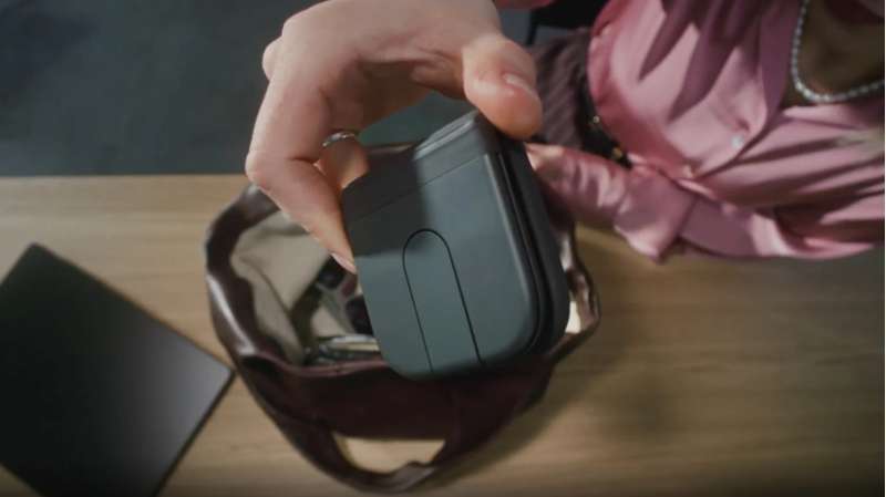 Logitech Mobi Fold: Foldable, Ultra-Portable Mouse for Business