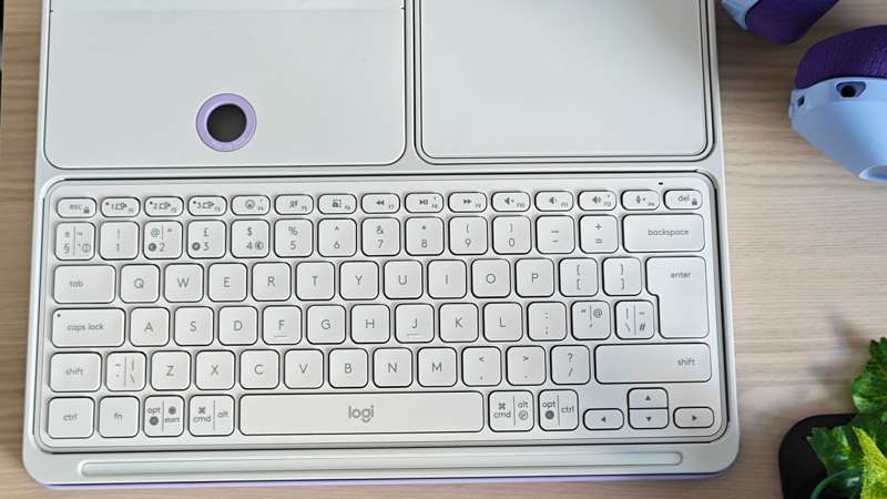 Logitech Casa Pop-Up Desk All-in-one Kit: Stand, Keyboard, Touchpad, Nordic Calm