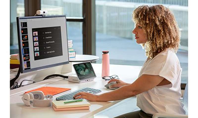 Logitech Logi Dock Flex Personalized Desk Booking