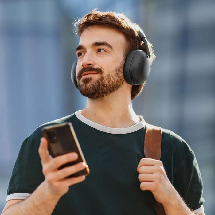 Logitech Zone Vibe Pro Adaptive Noise-Canceling Headphone with AI-powered Voice Isolation, Graphite