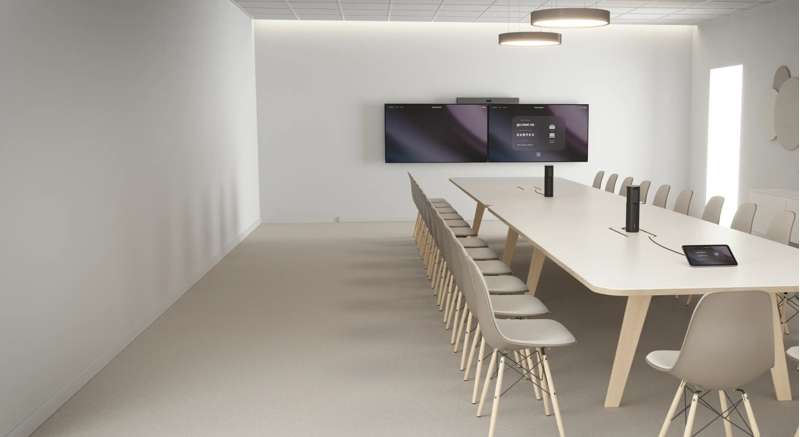 Neat Pad Pro 10-inch Meeting Room Controller & Scheduling Display