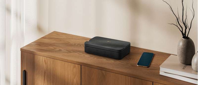 Optoma PHOTON  GO Portable Ultra-Short Throw Triple Laser RGB Projector