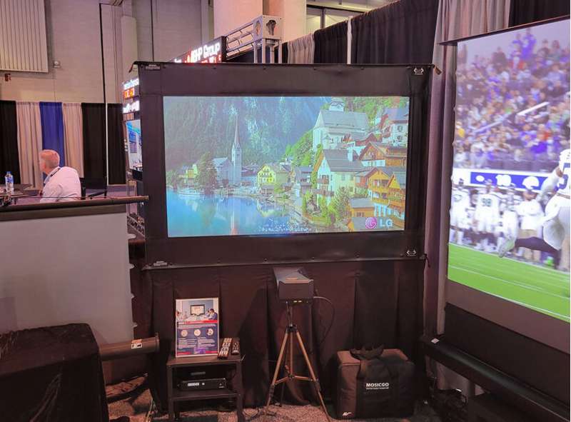Elite Presenter Pro DarkUST 2 Series, 60-inch Diag. 16:9 Portable Screen, DarkUST 2 Material