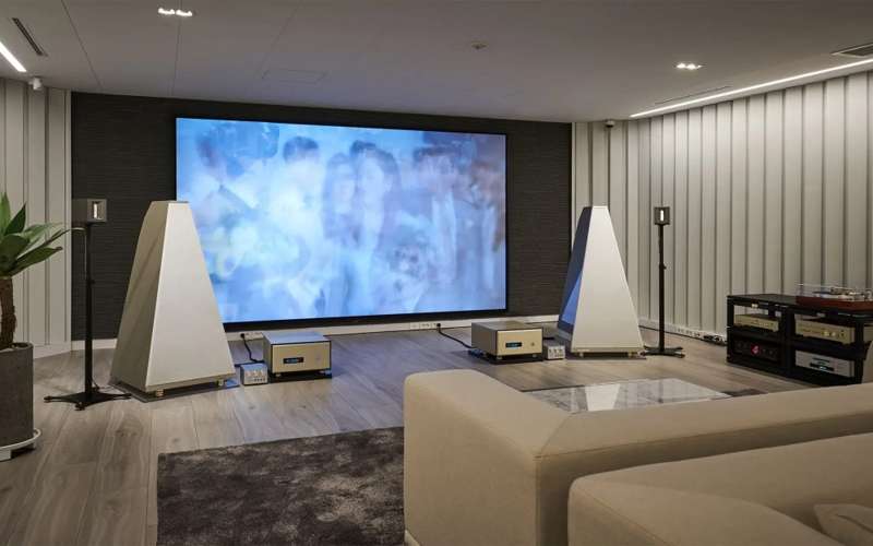 Screen Innovations Zero Edge  Series Frame Screen, 47'' x 110'' with Pure White 1.3  Material