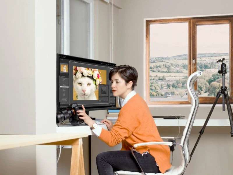 Viewsonic 27" ColorPro 4K UHD Professional Graphic Design Monitor with USB-C