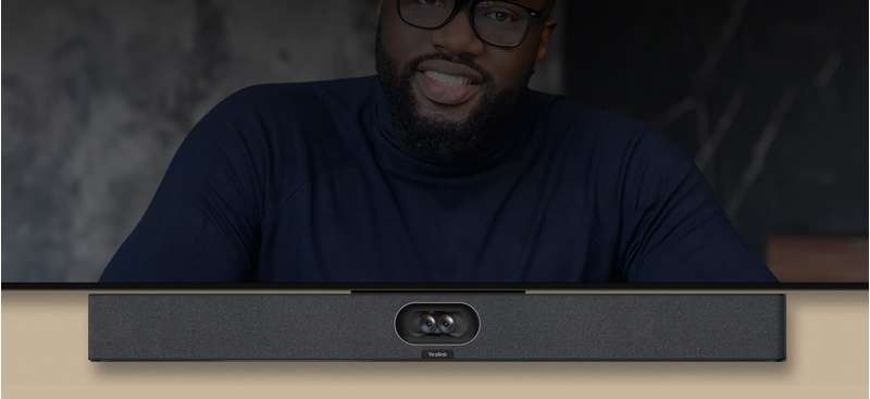 Yealink MeetingBar A40-010 All-in-One Collaboration Bar with VCR11 Remote